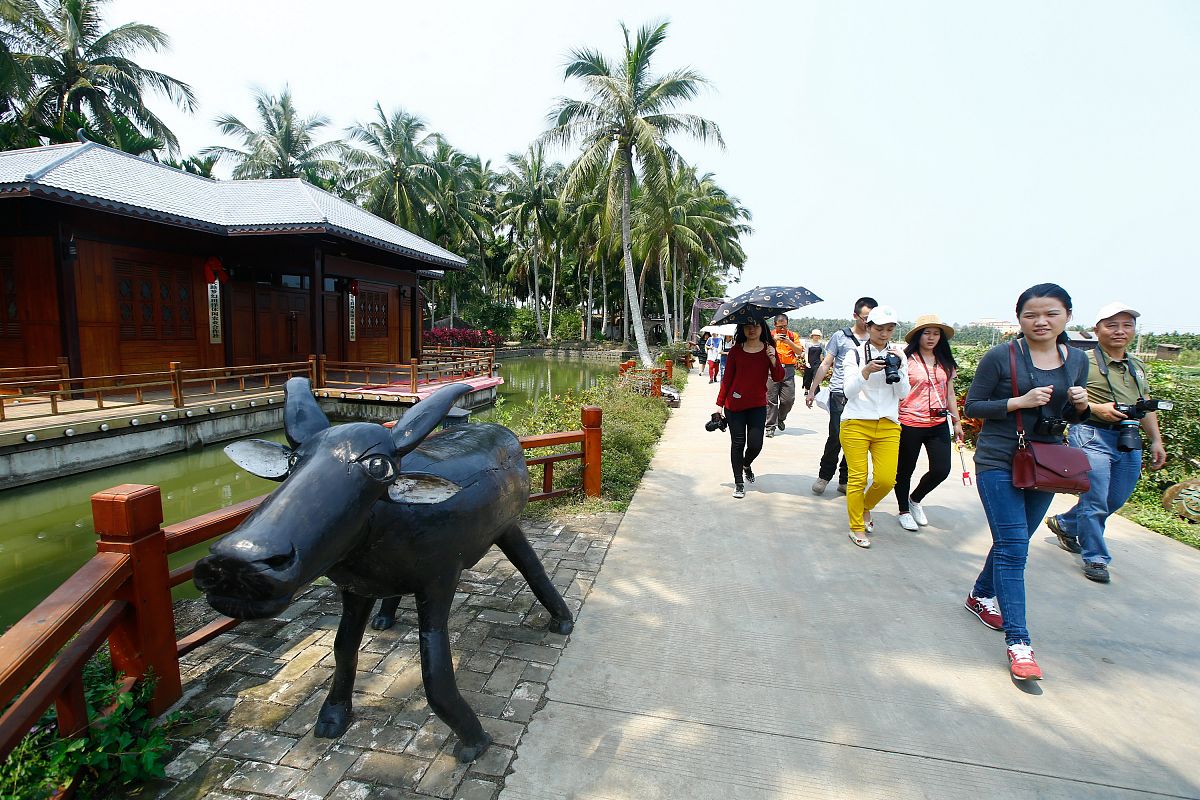 海南特色农庄海洋文化主题设计方案：深海探秘