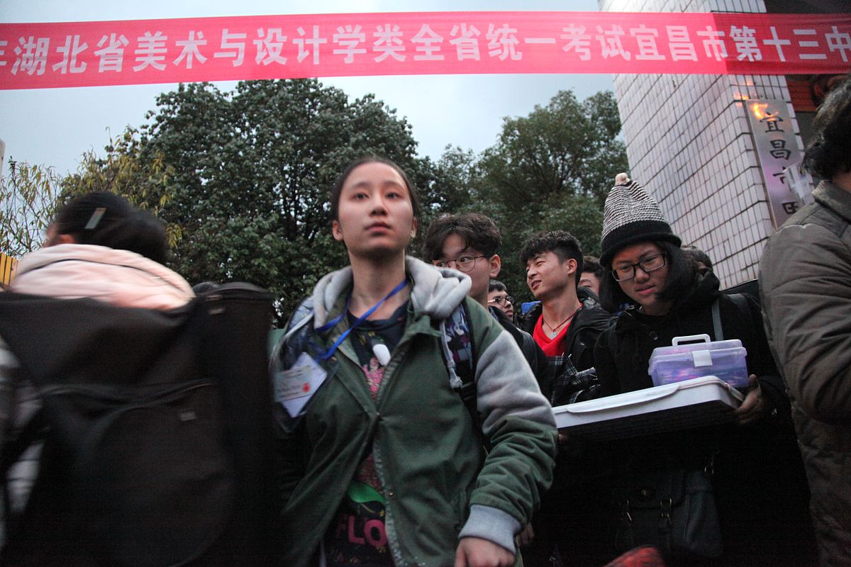 宜昌美术绘画中等学校计算机应用招生简章