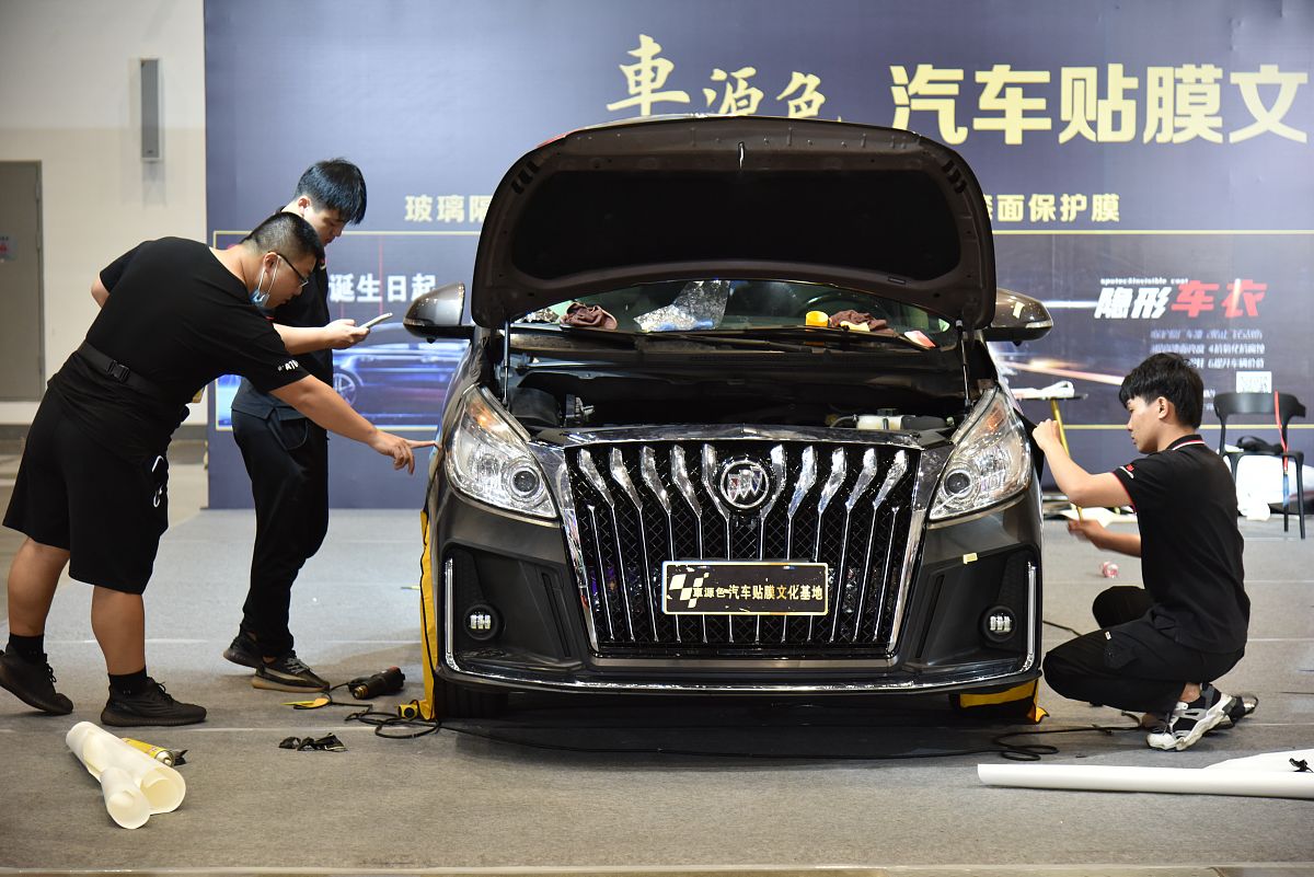 汽车贴膜店老板必看！拍爆款隐形车衣短视频，打造专业服务口碑