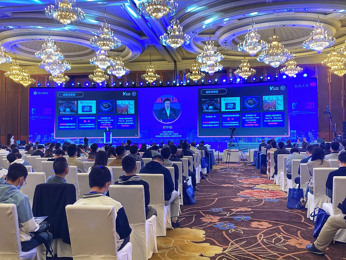 成都计算机大专学校：2022年迎来大量学生，行业发展潜力无限