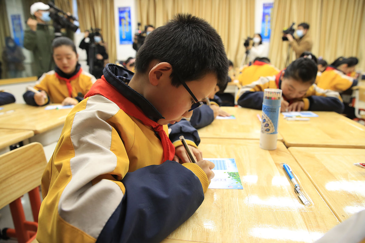 2个字网名：好听、霸气、吸引人！300字+精选推荐