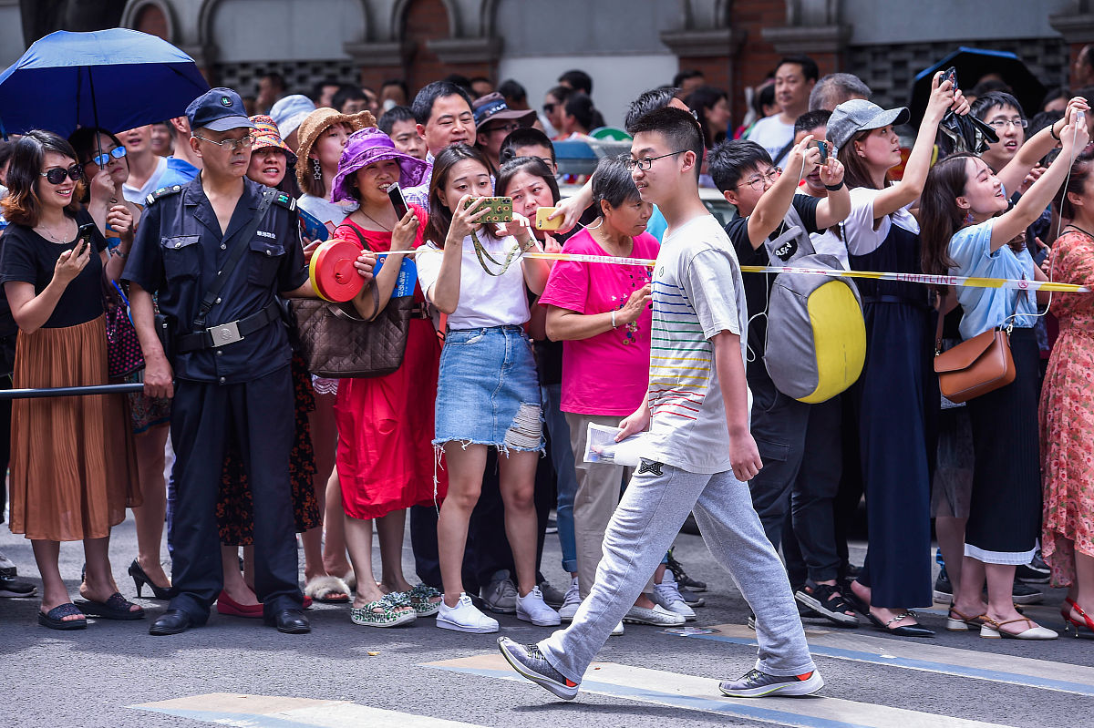 成都2022年100分能上计算机学校吗