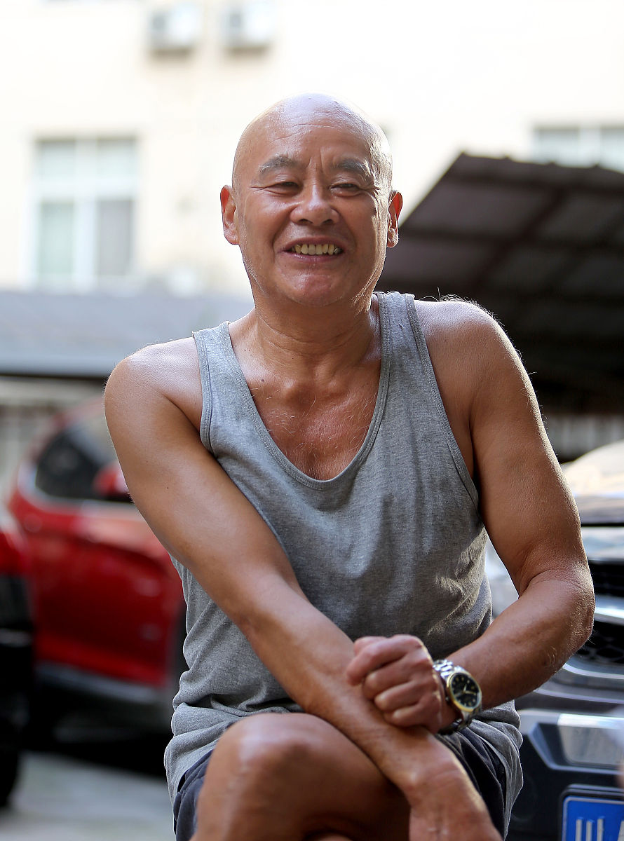 成都卫生学校2019招生简章：报名条件、考试流程及身体要求