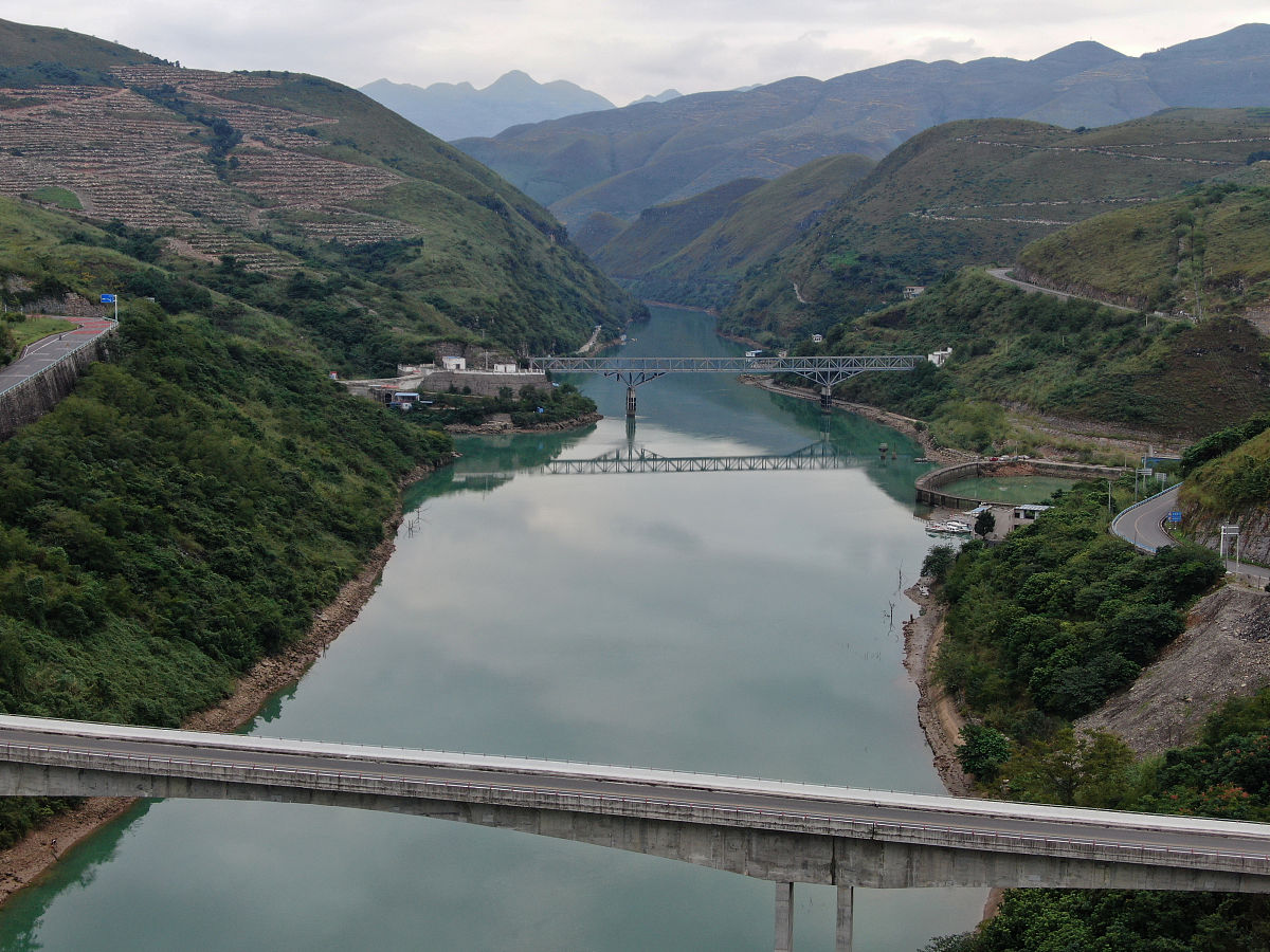 贵州开设土建工程检测专业的中专中职学校有哪些