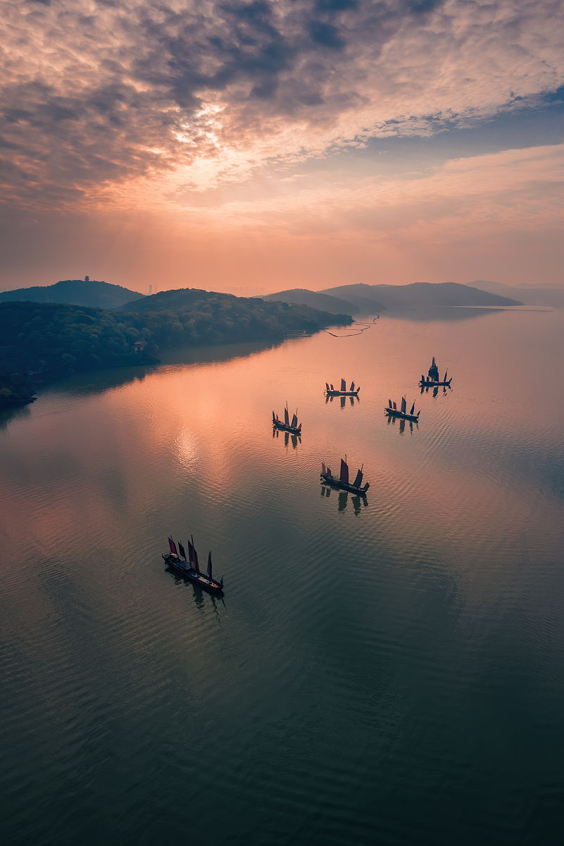 无锡交通高等职业学校地址 - 交通便利，环境优美，学习生活两不误
