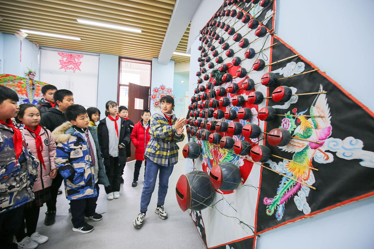 岭南童心：以文化传承点亮幼儿成长的故事