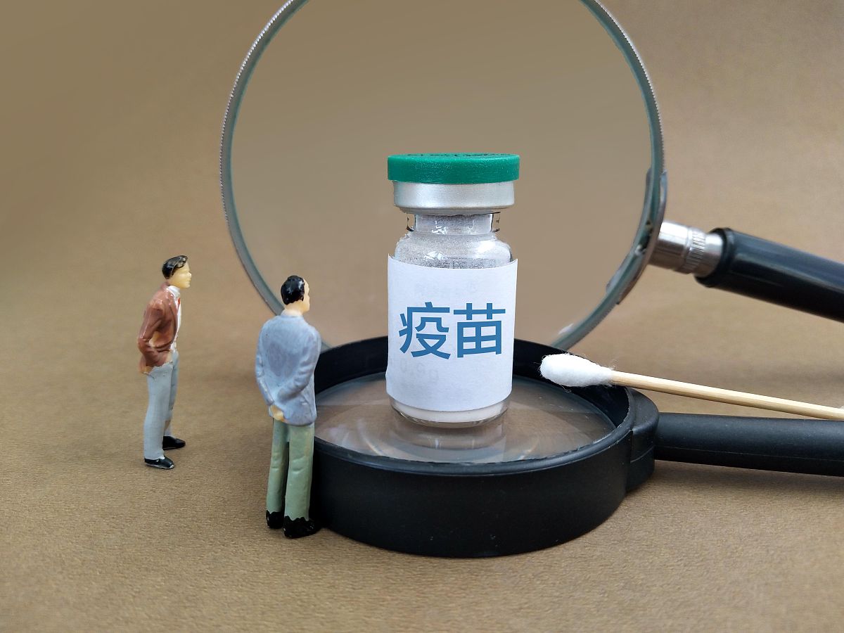 帮我写一份疫苗毒株的赠与协议