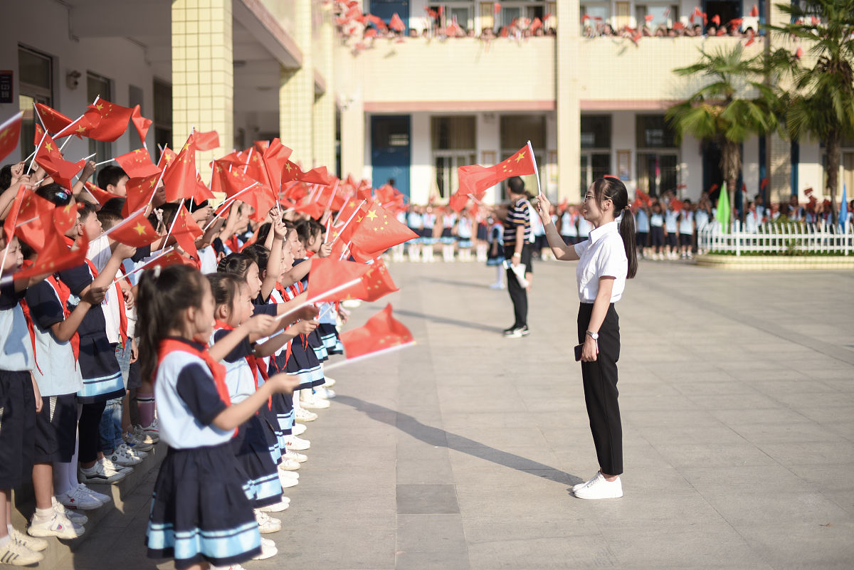 2020年重庆200分能上铁路学校吗？最新招生情况分析