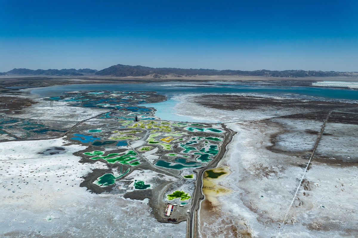 为什么地形条件差不多柴窝堡湖是淡水湖而达坂城盐湖却是咸水湖