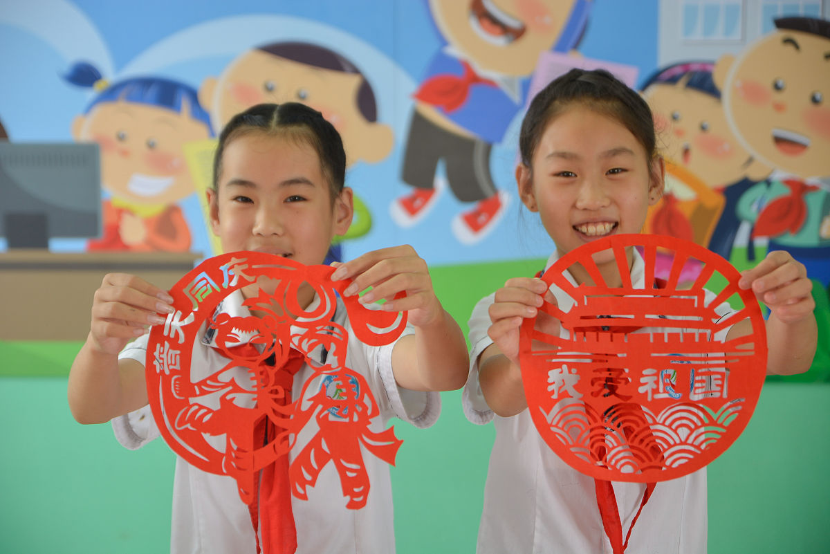 岭南瑰宝：幼儿园玩转岭南文化之旅