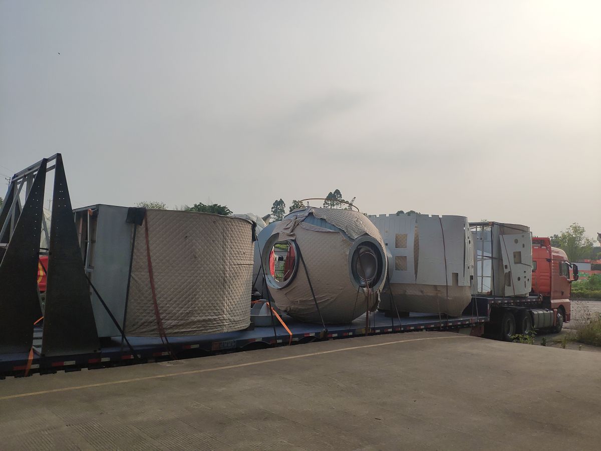 牛逼谢谢我会继续努力的！如果全程运输中发生了货物灭失、损害和运输延误如不能确定损害发生的区段则发收货人不可向多式联运经营人提出索赔。这句话正确吗这句话是正确的。根据《中华人民共和国多式联运法》第十四条规定如果货物在全程运输中发生灭失、损坏或者运输延误发收货人应当向多式联运经营人提出索赔。但是如果不能确定损害发生的区段则发收货人不能向多式联运经营人提出索赔。国际铁路货物联运中全程需要使用 所经过的国