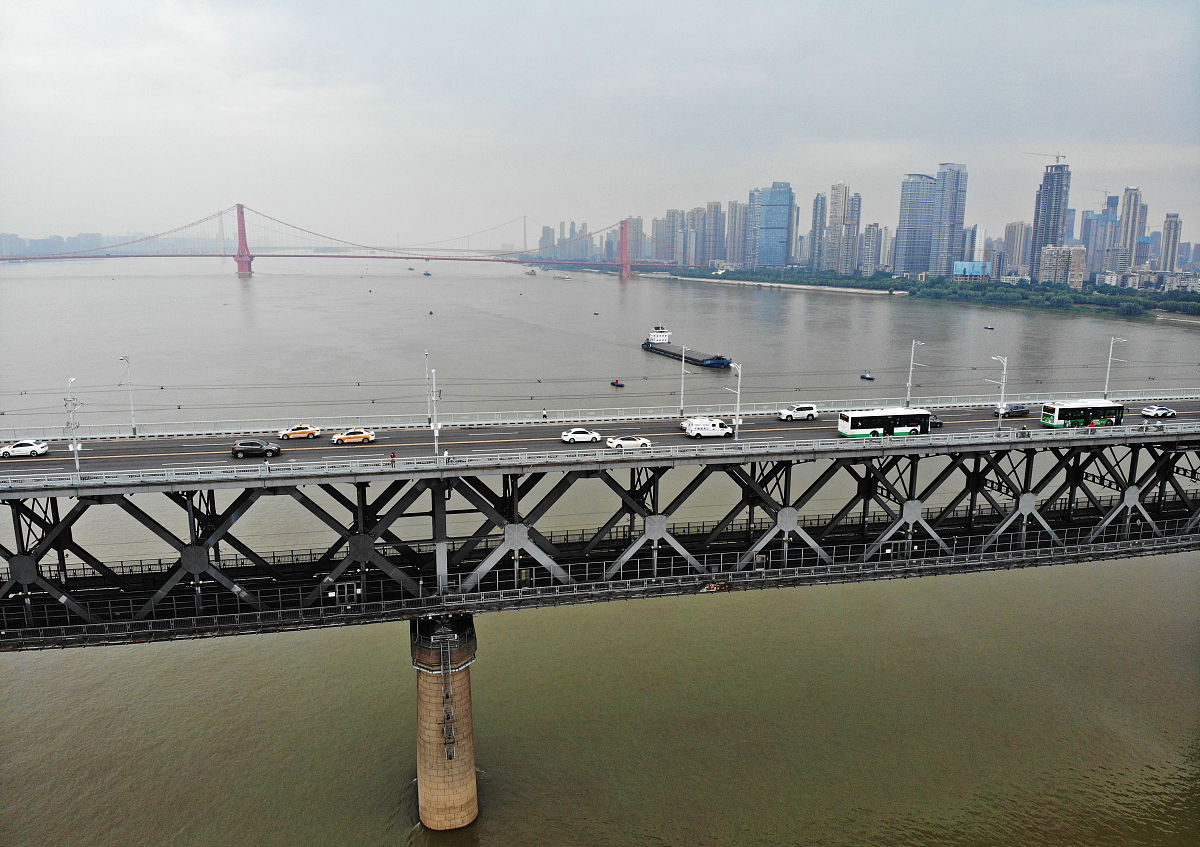 中国第一座长江大桥：武汉长江大桥