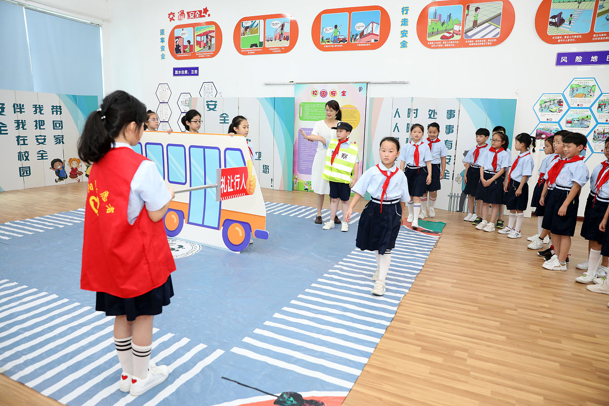 初中生读轨道交通专业学什么用