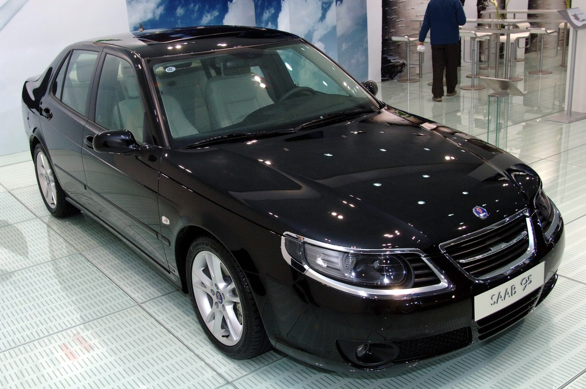 Toyota Corolla Headlight Assembly RH (81110-02E60) - Aftermarket Replacement