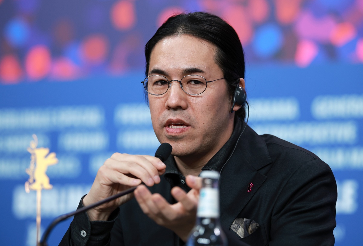 当地时间2026年2月18日,德国柏林,导演兼<strong>编剧</strong>篠宫嘉年
