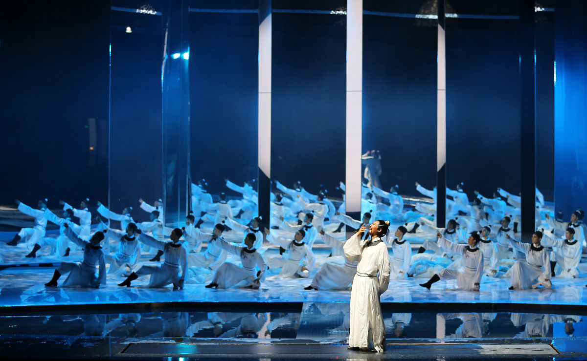 李白笔下夏日童趣：一首诗歌献给天真无邪的小孩