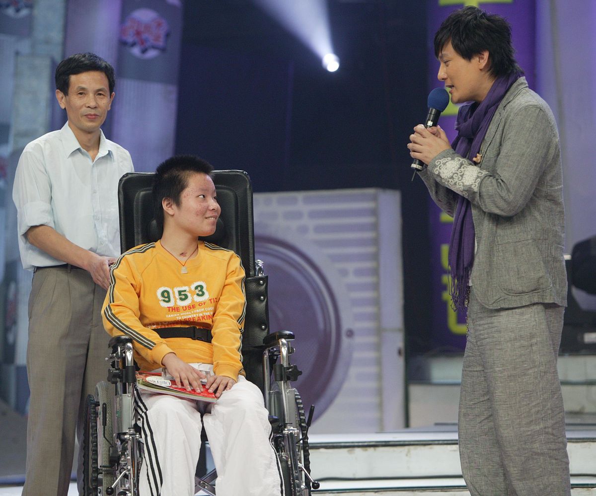 帮我想一首歌 爱执啦