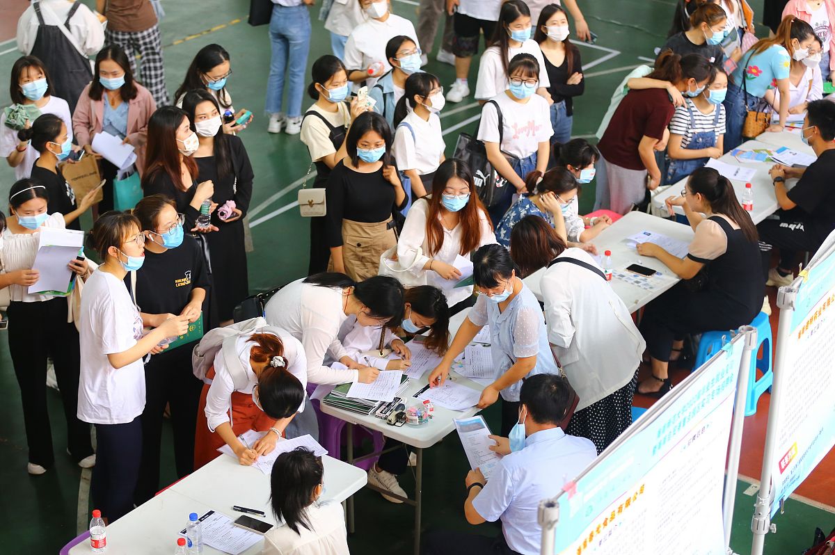 实习单位评语 - 50字精华总结