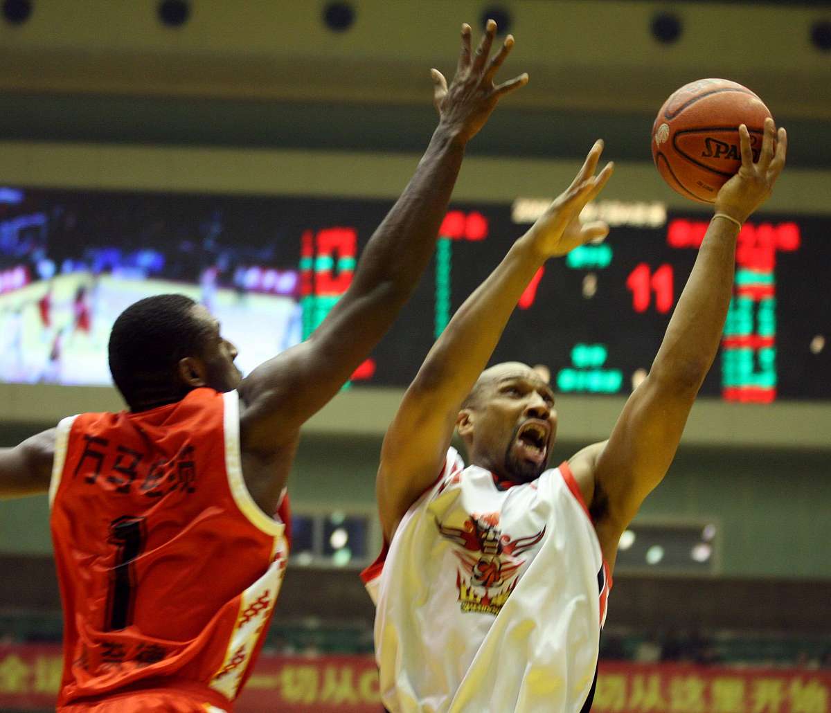 2009年2月8日,山东,08/09cba第33轮,山东黄金114-93浙江万马.2009年2