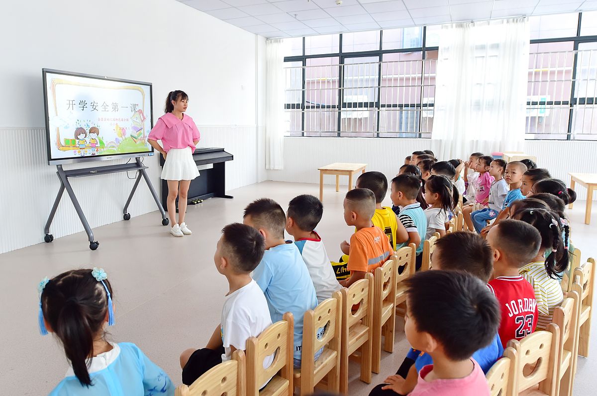 江西省小学开学时间及安排：疫情影响，安全保障，活动丰富