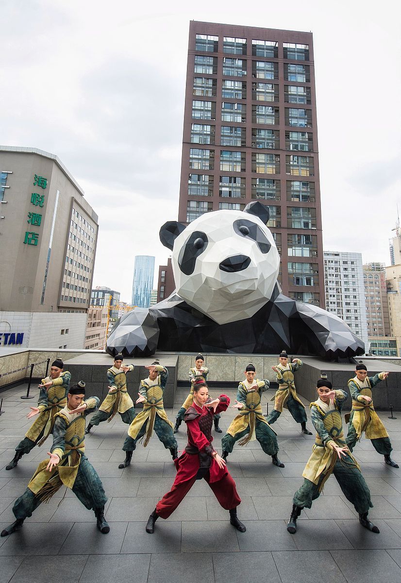 (如需下载使用,请务必署名红星新闻 王效/视觉中国)2020年9月18日,"蓉