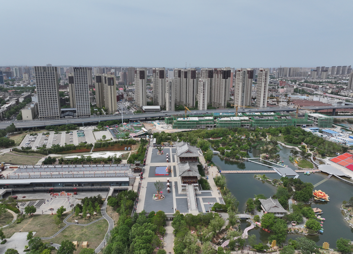 如皋九华如海中心河沿河南边规划 | 步行道、绿化带及休闲设施