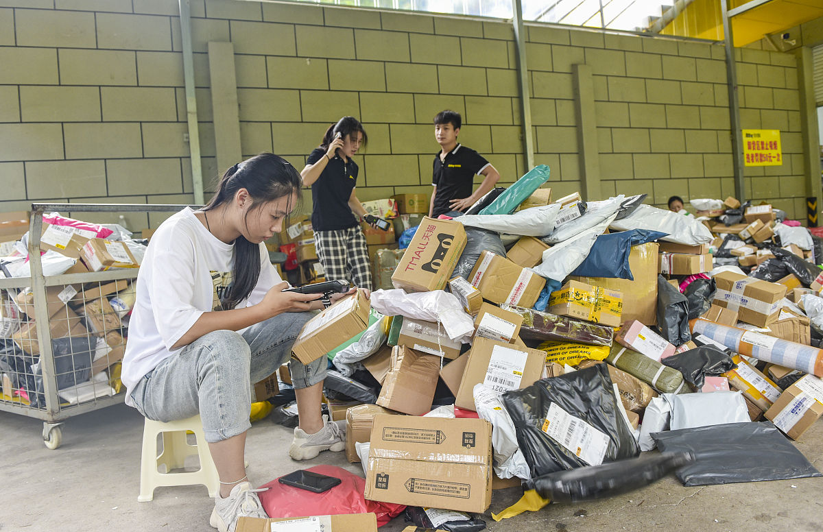 校园无人配送滞留快递解决方案 - 如何解决快递堆积问题？