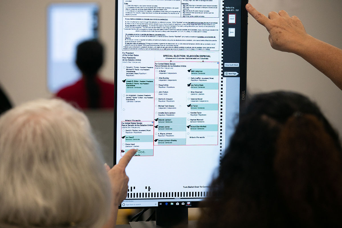 chatHello! How can I assist you today你怎么有点笨Im sorry if I seem a bit slow Is there something specific you need help with说中文