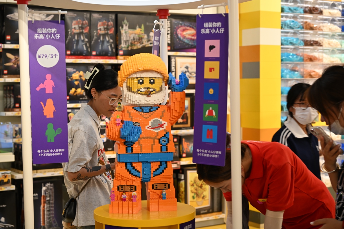 上海乐高环贸店销售策略优化方案