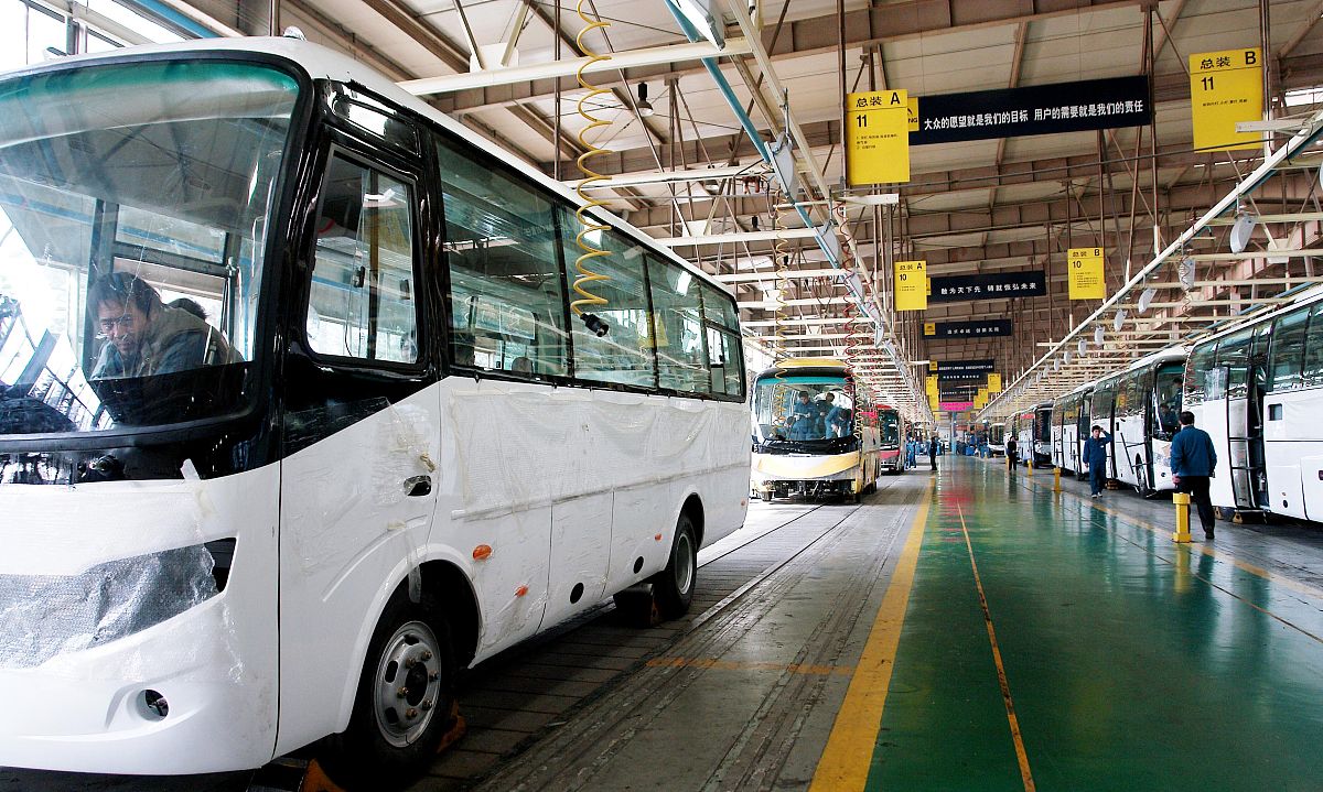 成都市技师学院汽车工程系专业介绍：汽车制造、电子、维修等方向