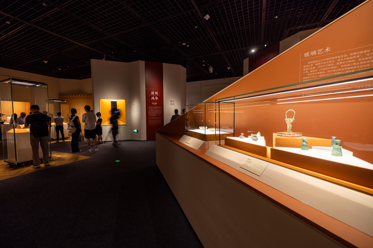 上海博物馆参观体验：展品丰富，服务优质，值得一去！