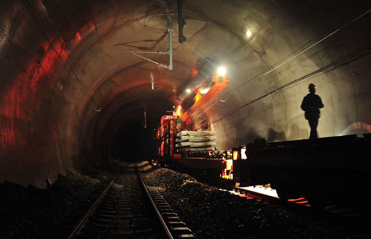 石家庄华强铁路工程中等专业学校2023年有哪些专业