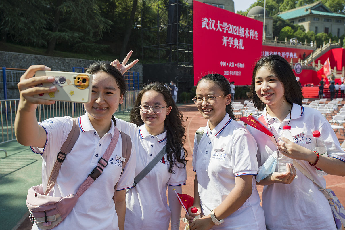 成都铁路学校老师的《幸福从阳光心态开始》
