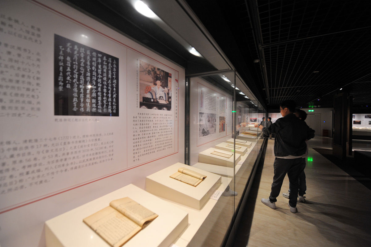 假如我是复旦大学的研究生导师，而你是一名护理跨考流行病学的学生，请向我证明你为了跨考你的科研能力，以及你还需要在哪些方面提高。为了在复试时和其他分数比你高的考生有区别，你将携带相关文献的阅读笔记和论文摘要，并分享你是如何做笔记的，展示一个实例