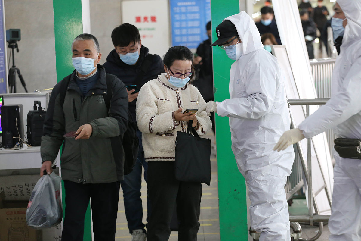 拉黑对方的全民K歌我自己会显示在他的好友列表中吗