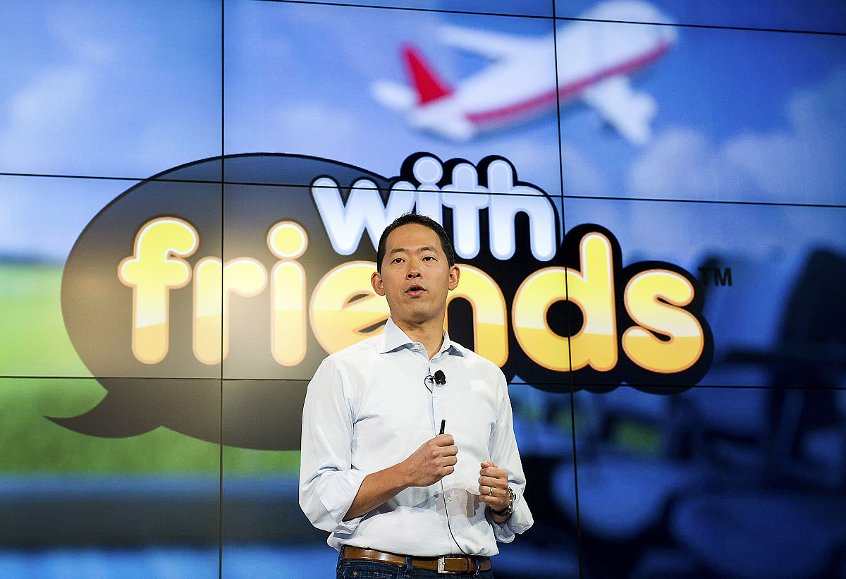 写出反叛的鲁路修的游戏介绍游戏特色游戏亮点游戏优势游戏测评