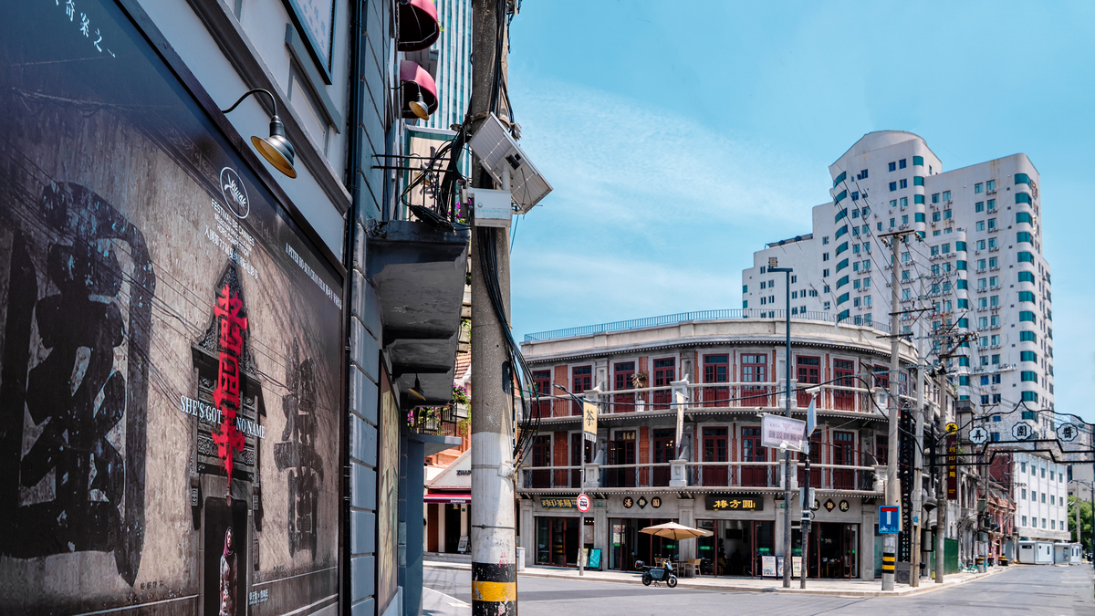 以卡丹路为中心按照下面的要求写一篇500字的文章！1、全文要求分成4个自然段；2、文章开篇先对整篇文章做简单概括生成一个100字左右的文章摘要；3、正文开始请从3个方面对卡丹路做详细的阐述详细阐述的内容每个自然段使用pp包裹。p文字阐述内容pp文字阐述内容pp文字阐述内容p