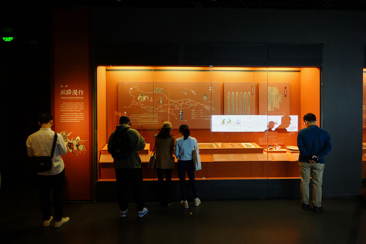 敦煌艺术旅游中等专业学校怎么样、好不好