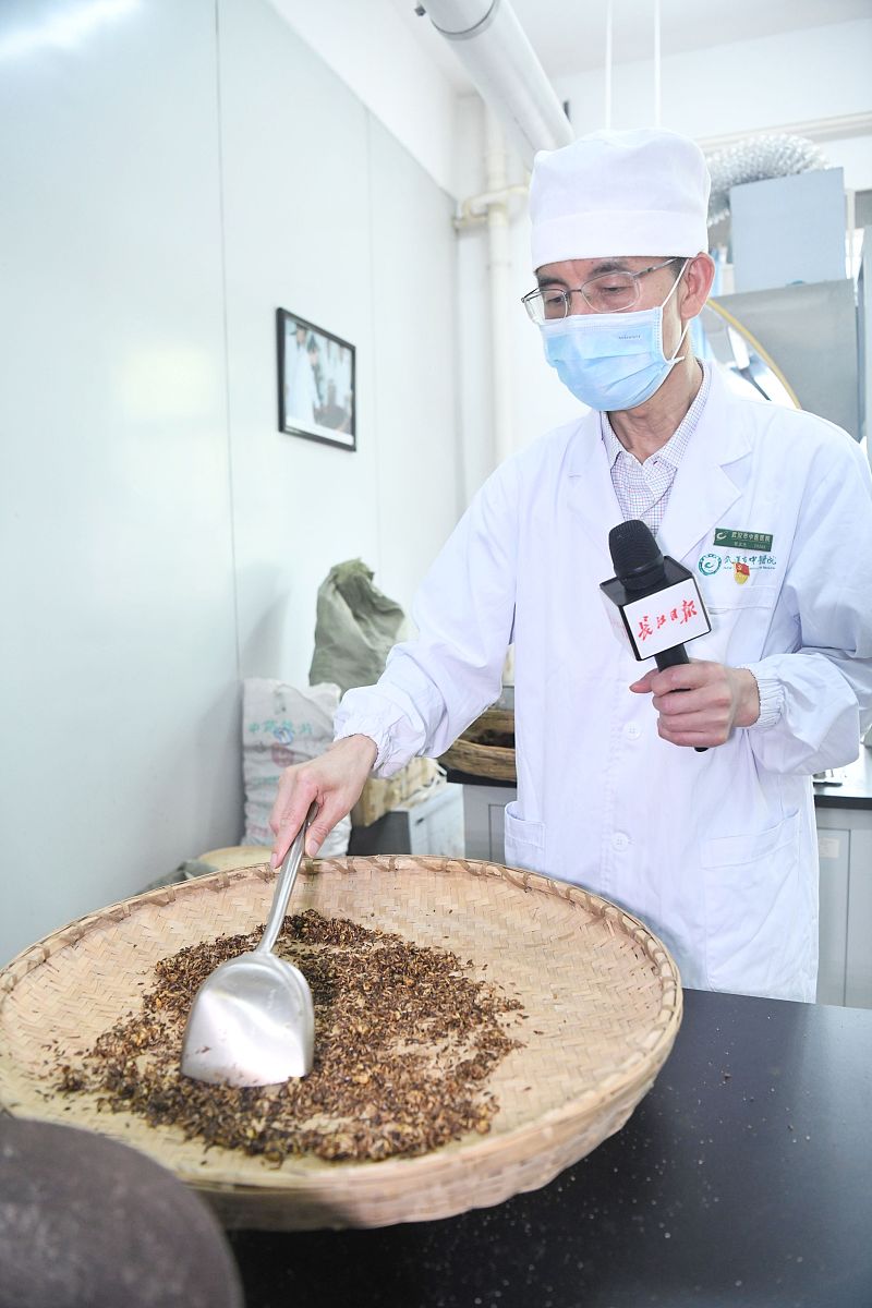 重庆卫生学校热门专业：护理、医学影像技术、中医学、药学