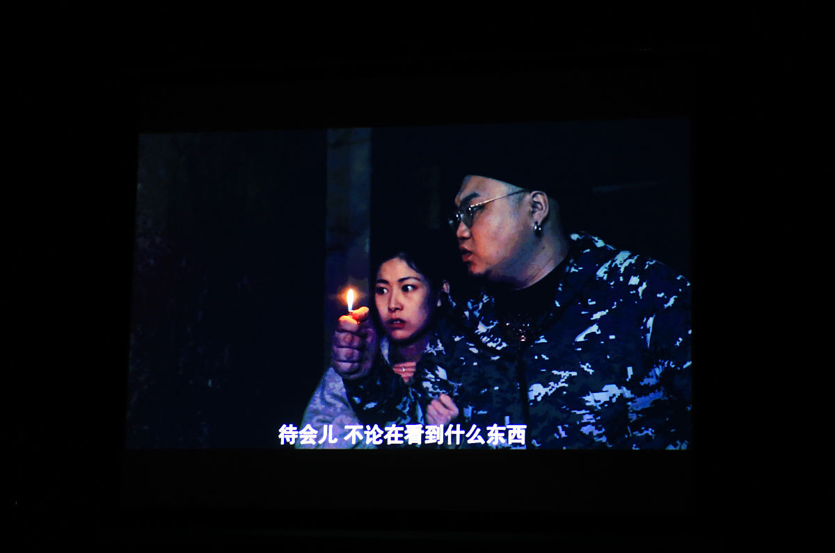 《流浪地球》影评：是烂片吗？