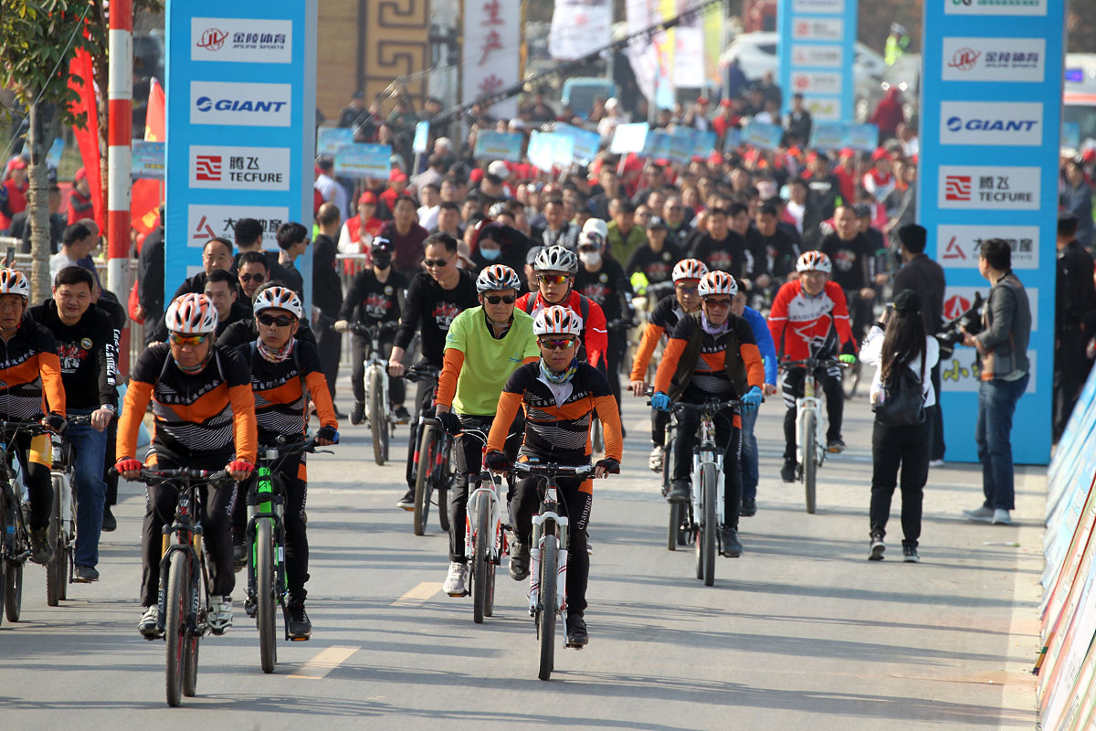 24速的永久自行车从商丘睢阳区骑到汝阳五天规划