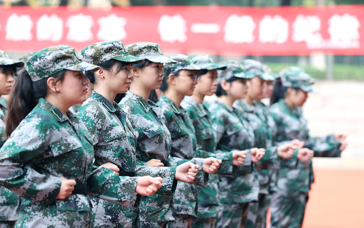 六盘水市军事技能职业学校服装设计与工艺专业怎么样？- 教育质量、师资力量、就业前景