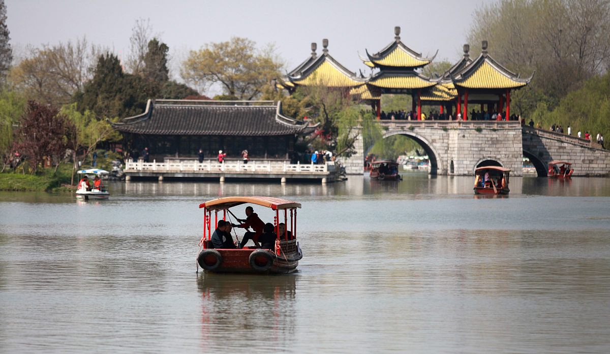 扬州旅游攻略：必游景点、美食推荐、历史文化体验