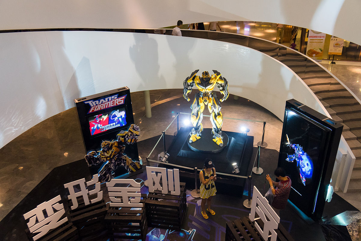 时间方块争夺战：战甲融合时间旅行技术