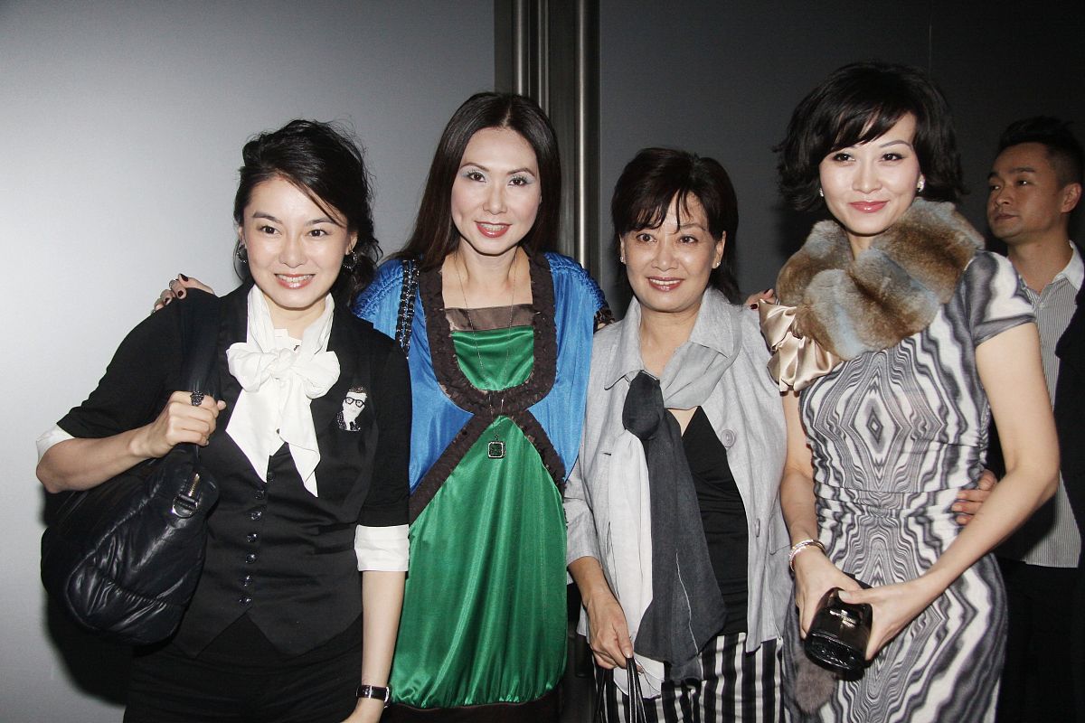 王菲：华人乐坛的女王，与四大天王平起平坐