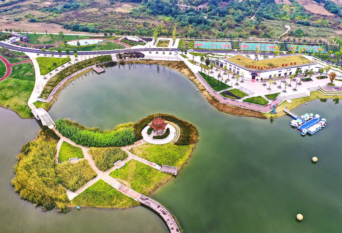 贵港市港南区城区旅游配套设施建设项目：提升旅游体验，促进经济发展