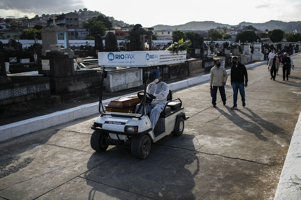 《 99分是幸福的100分是完美的》创意文案