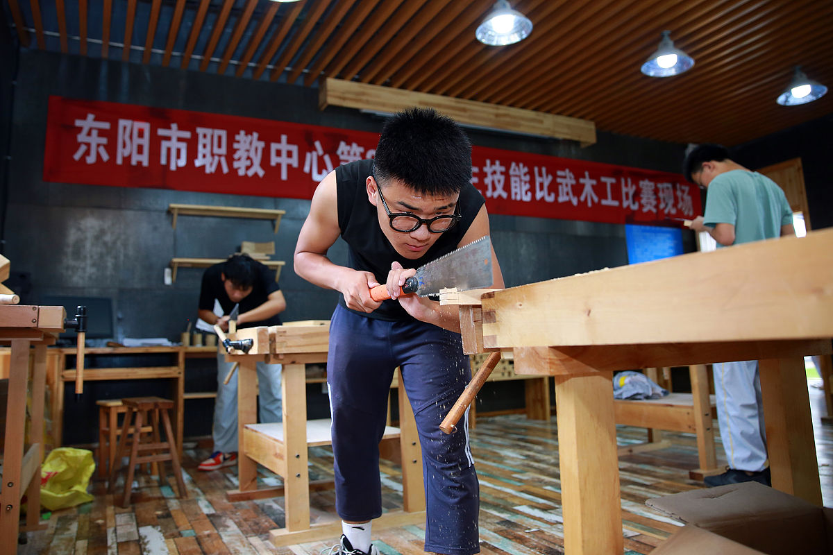 重庆巫山县职业教育中心地址、乘车路线及学校简介