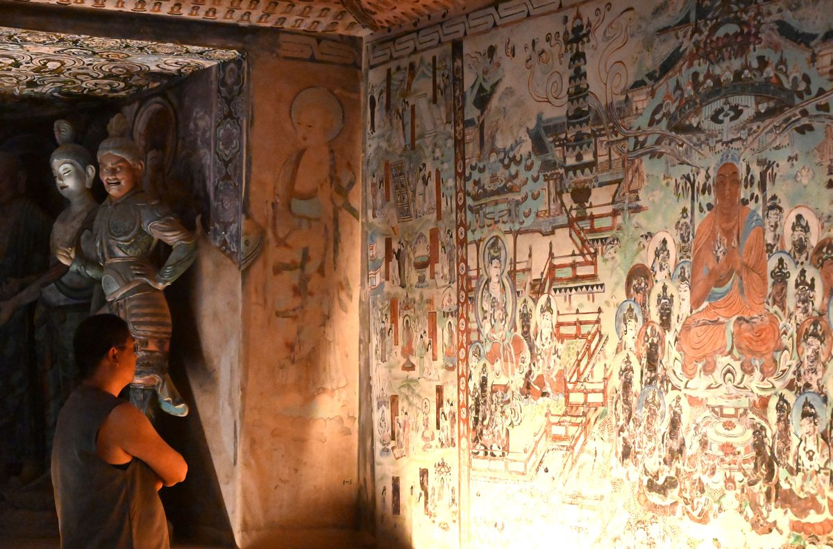 麦积山：穿越历史的文化瑰宝