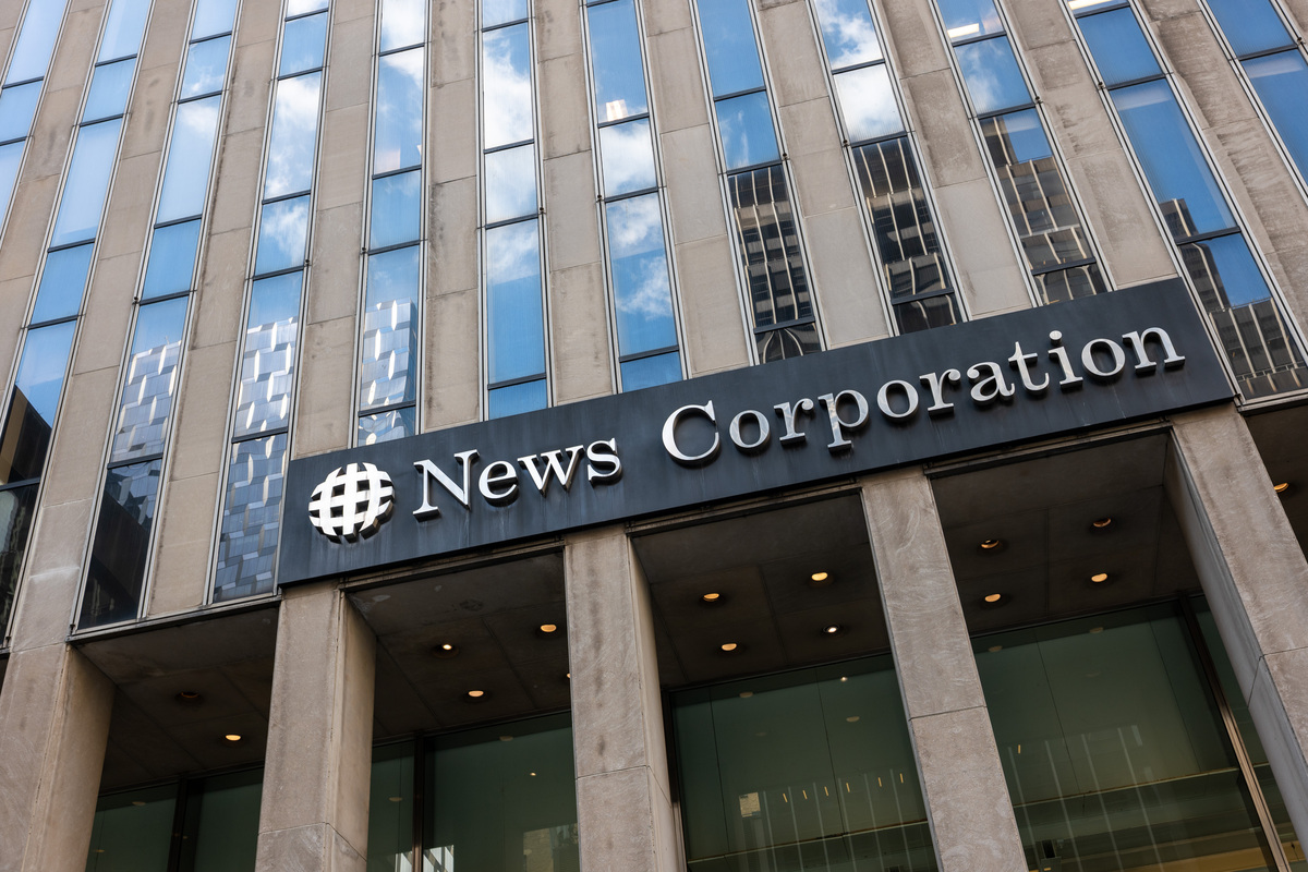 Ritz-Carlton Shanghai Pudong: Exceptional Service Delivery & Technology Integration